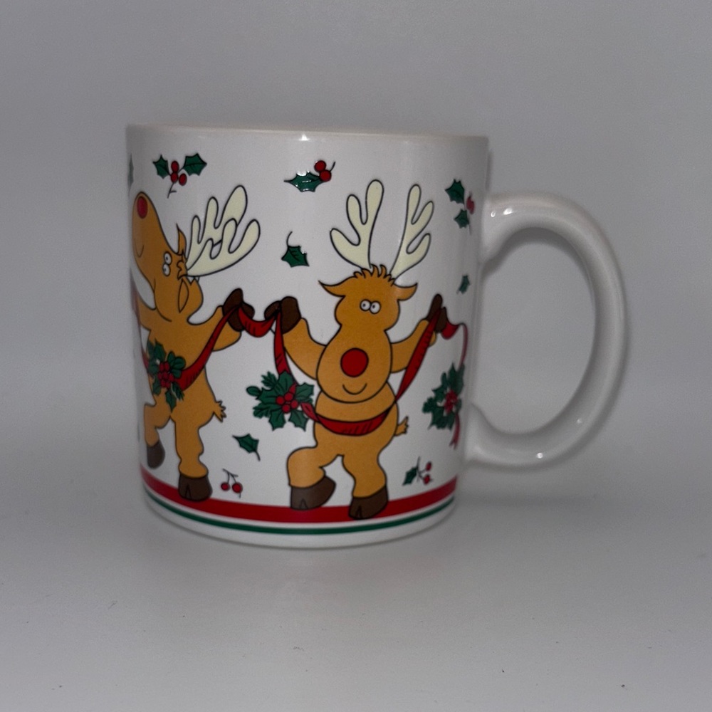 VTG Festive Reindeer Ceramic Mug‎ Made in Japan